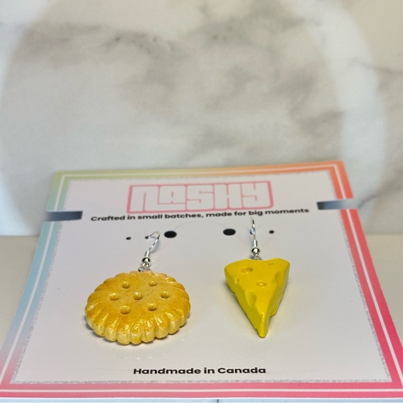 Cheese & Cracker - Handmade Earrings - Picture 6 of 7